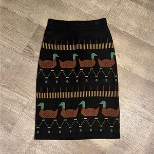🦆*Rare* Mallard Patterned Women's Sweater Skirt